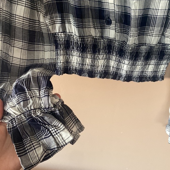 NWT Blue Rain Francesca’s Blouse - Picture 4 of 6